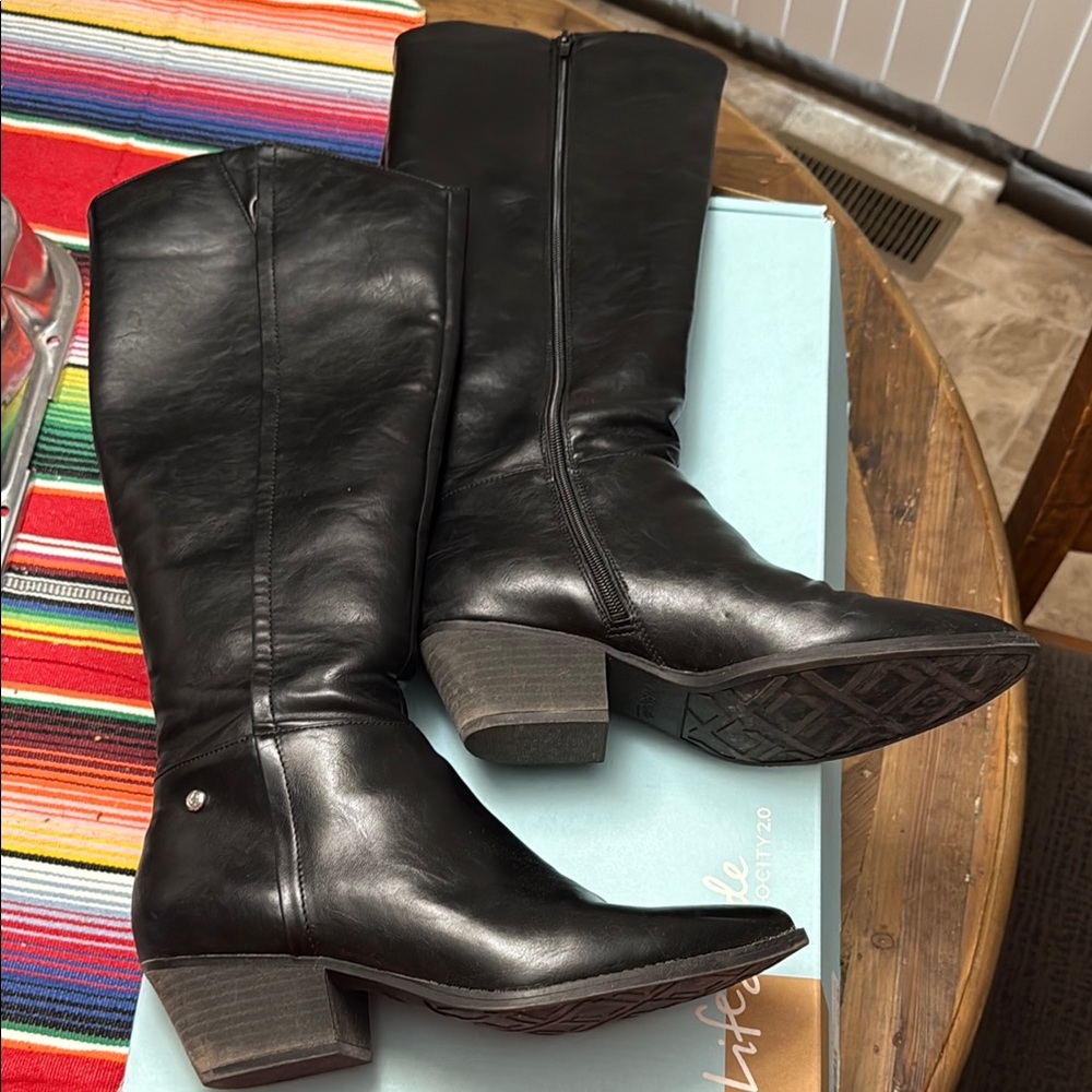 Life Stride Black Leather Knee-High Boots